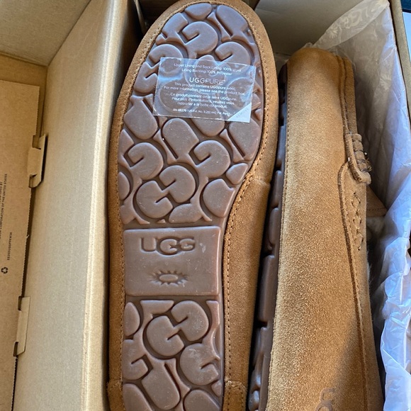 **LAST PAIR** Rare NWT UGG Charm Gem Ansley Slippers-box included sz 8 - Picture 9 of 17